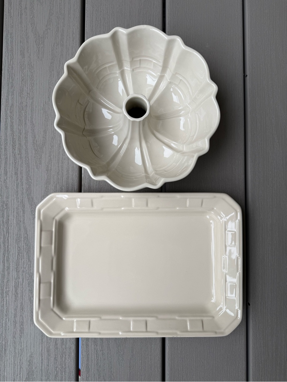 Longaberger Woven Traditions Ivory Bundt Pan & 13x9 Serving Platter Set